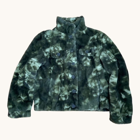 Guess Faux Fur Jacket Camo Khaki Green (L) - Picture 3 of 9